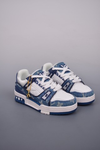 Louis Vuitton LV Trainer view 2