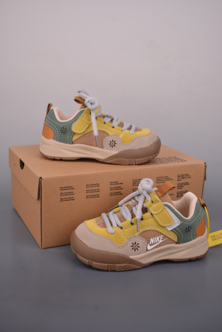 Nike Kids view 5