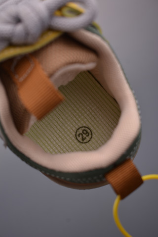 Nike Kids view 9