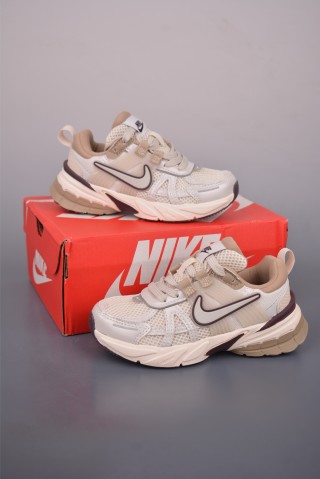 Nike V2K Runtekk view 13
