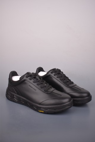 Kolon Litcamp GTX 'Black / Yellow / Gold' view 1