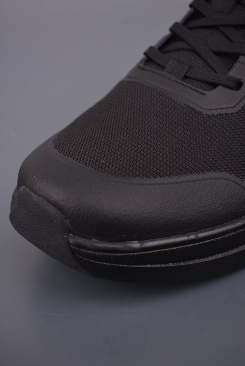 Kolon Litcamp GTX 'Black / Yellow / Gold' view