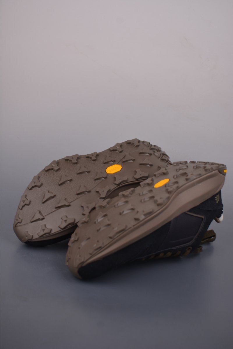 Kolon Litcamp GTX 'Black / Yellow / Gold' view