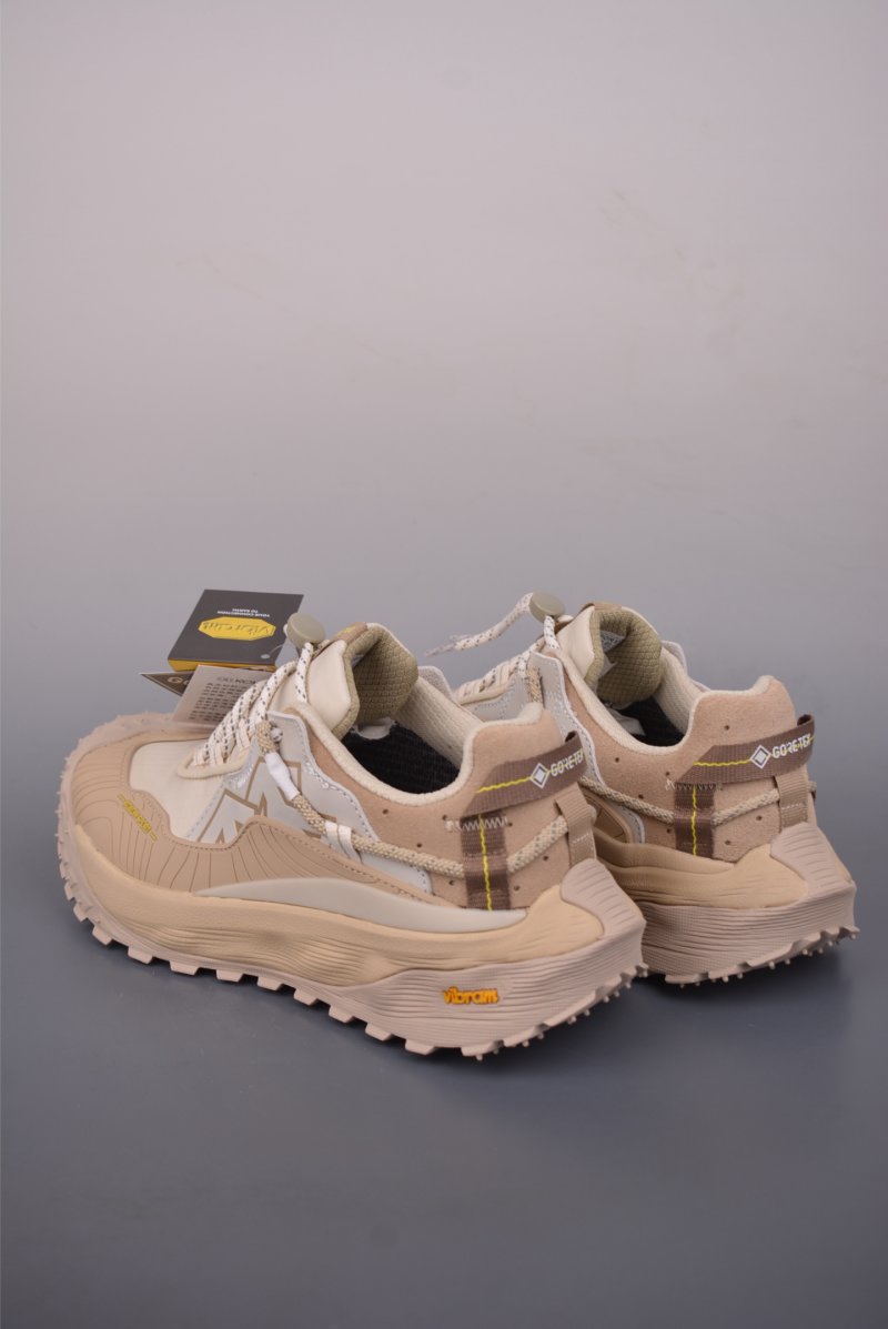 Kolon Litcamp GTX 'Black / Yellow / Gold' view