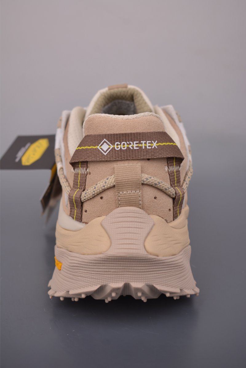 Kolon Litcamp GTX 'Black / Yellow / Gold' view
