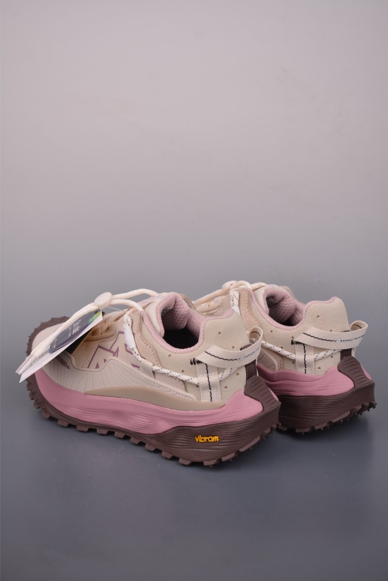 Kolon Litcamp GTX 'Black / Yellow / Gold' view