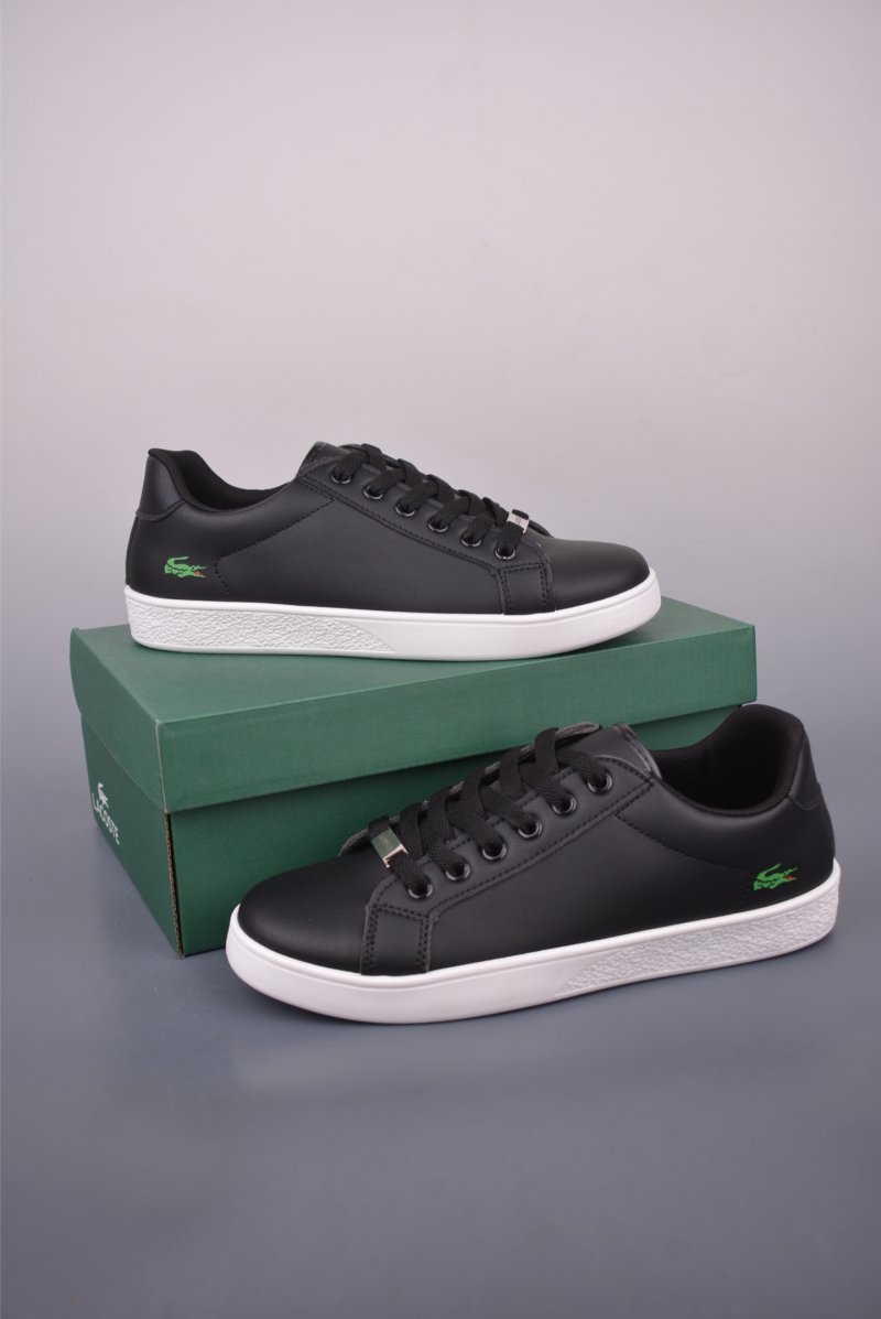 Lacoste Classic Low view