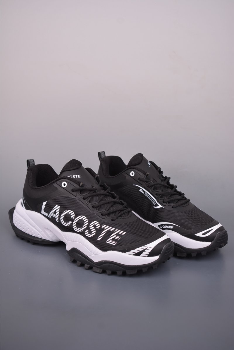 Lacoste Classic Low view