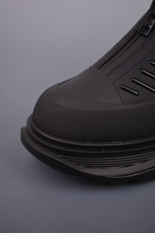 Alexander McQueen Sprint view 6