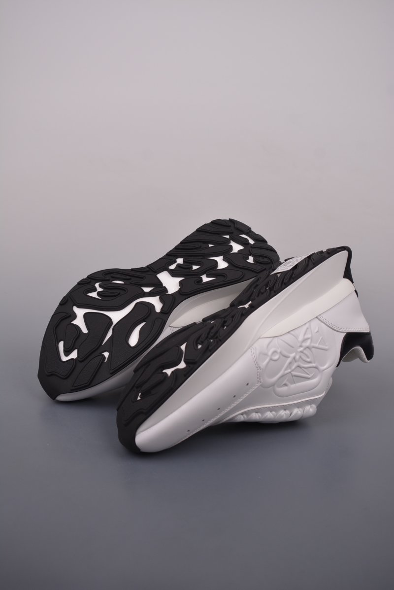 Alexander McQueen Sprint view