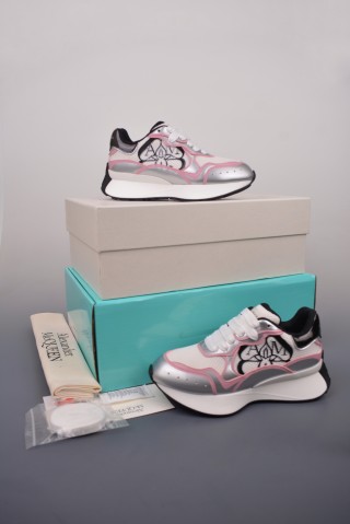 Alexander McQueen Sprint view 14