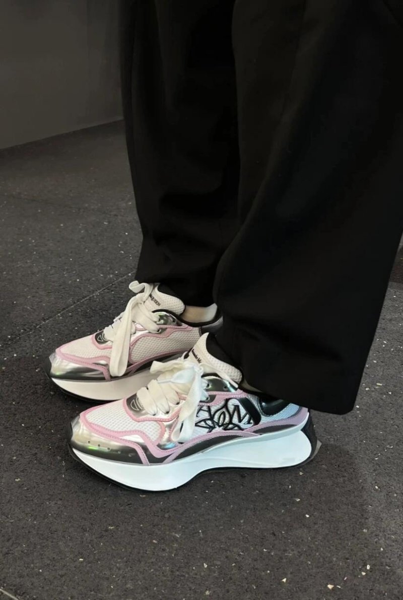 Alexander McQueen Sprint view