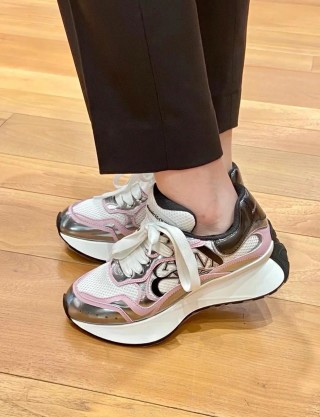 Alexander McQueen Sprint view 8