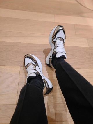 Alexander McQueen Sprint view 9