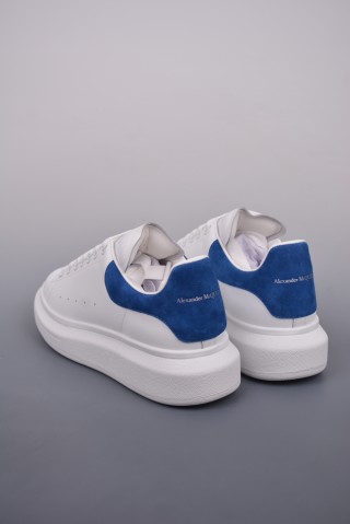Alexander McQueen Platform Sneaker 'Gold' view 2