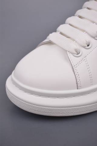 Alexander McQueen Platform Sneaker 'White / Blue / Gold' view 24