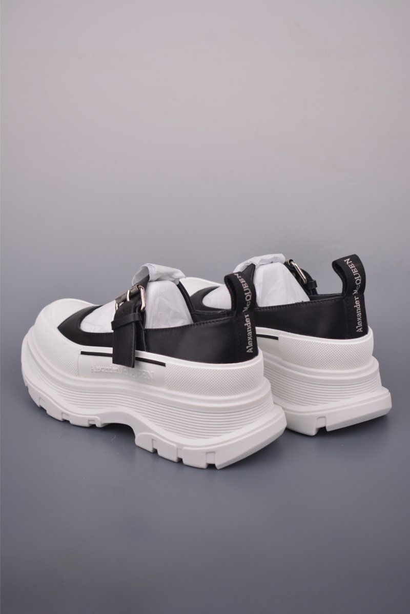 Alexander McQueen Slide view