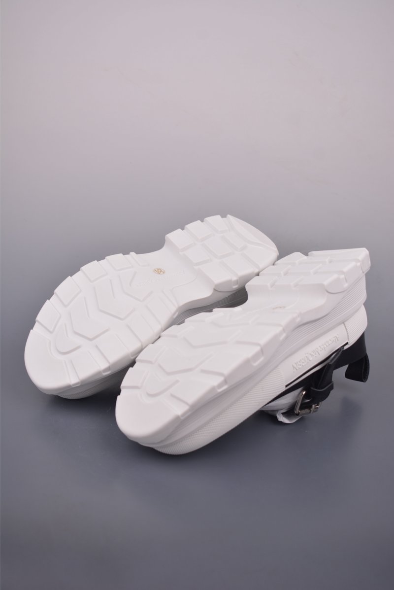 Alexander McQueen Slide view