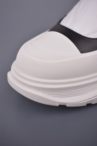 Alexander McQueen Slide view 6