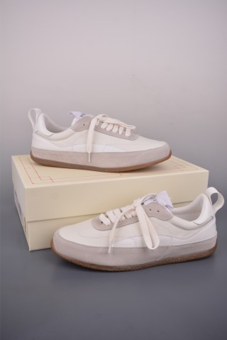 Alexander McQueen Oversized Sneaker 'White' view 5