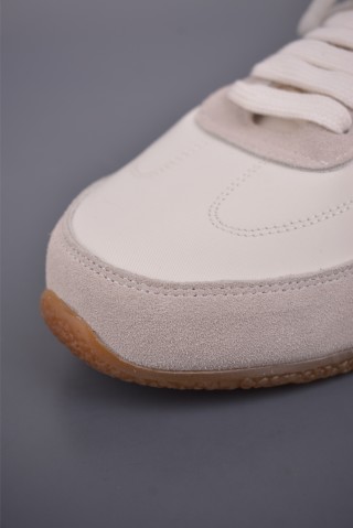 Alexander McQueen Oversized Sneaker 'White' view 6