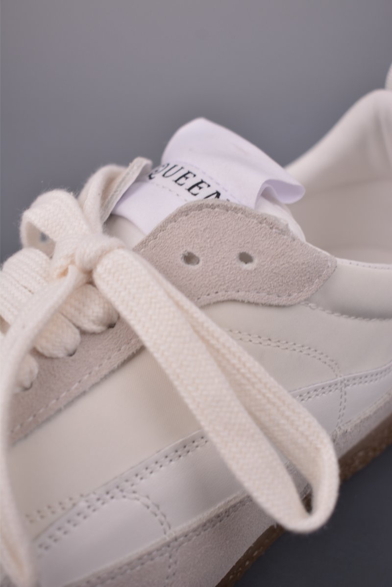 Alexander McQueen Oversized Sneaker 'White' view