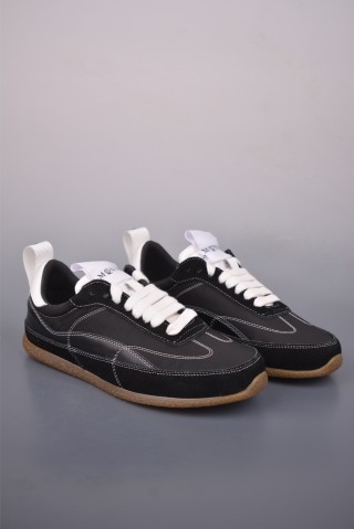 Alexander McQueen Oversized Sneaker 'White' view 1