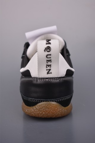 Alexander McQueen Oversized Sneaker 'White' view 4
