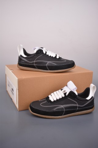 Alexander McQueen Oversized Sneaker 'White' view 5