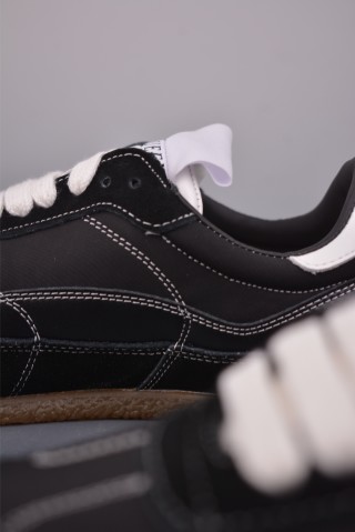 Alexander McQueen Oversized Sneaker 'White' view 8