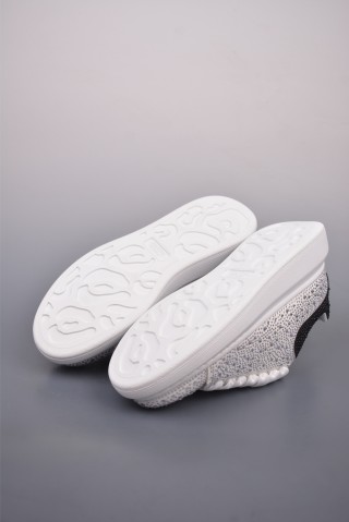 Alexander McQueen Oversized Sneaker 'Blue' view 3