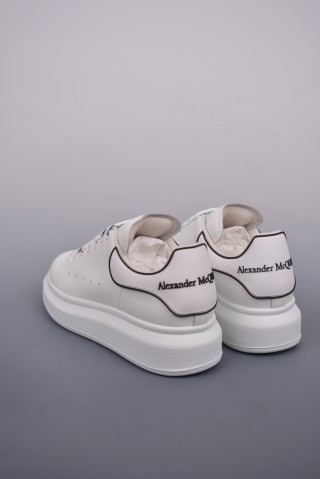Alexander McQueen Oversized Sneaker NFC 'White' view 2