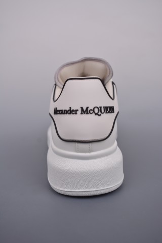 Alexander McQueen Oversized Sneaker NFC 'White' view 4