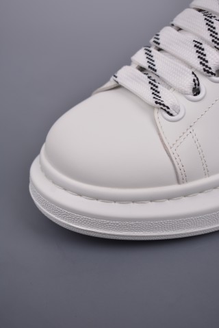 Alexander McQueen Oversized Sneaker NFC 'White' view 6