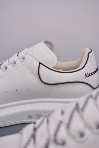 Alexander McQueen Oversized Sneaker NFC 'White' view 8