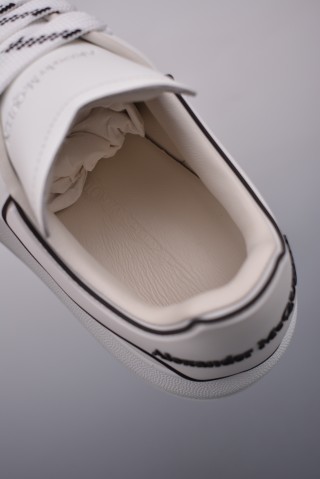 Alexander McQueen Oversized Sneaker NFC 'White' view 9