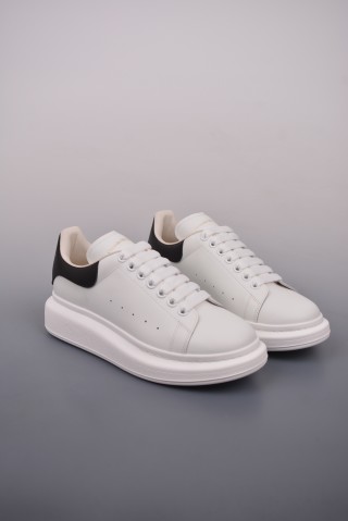 Alexander McQueen Oversized Sneaker NFC 'White' view 10