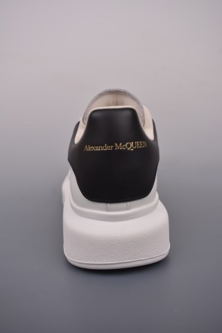 Alexander McQueen Oversized Sneaker NFC 'White' view 13
