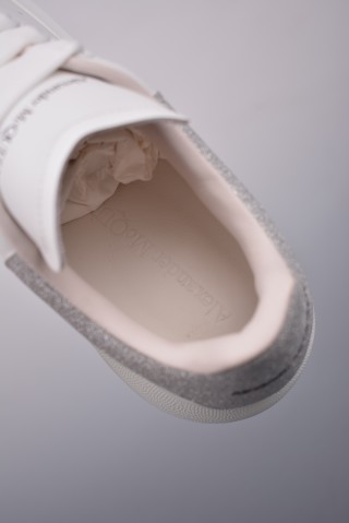 Alexander McQueen Oversized Sneaker NFC 'White' view 27