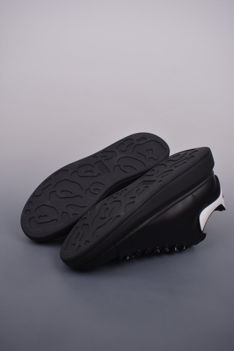 Alexander McQueen Sole Sneaker view