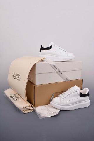 Alexander McQueen Sole Sneaker 'Black' view 5
