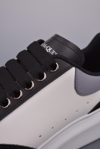 Alexander McQueen Oversized Sneaker TPU 'White / Yellow' view 7