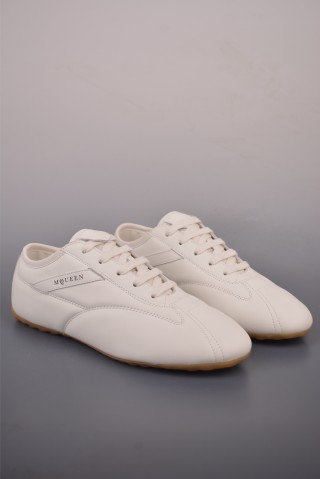 Alexander McQueen Boxe Sneaker 'Black / White / Beige / Red'