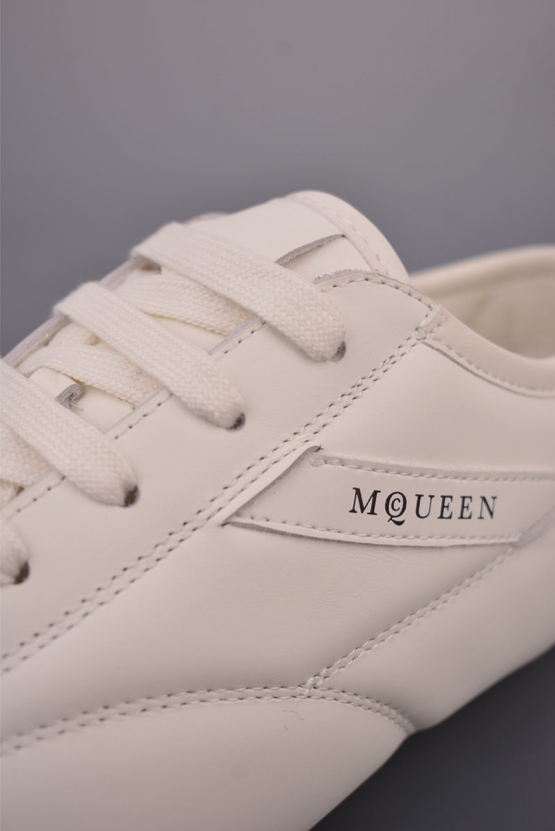 Alexander McQueen Boxe Sneaker 'Black / White / Beige / Red' view