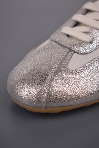 Alexander McQueen Boxe Sneaker 'Black / White / Beige / Red' view 15