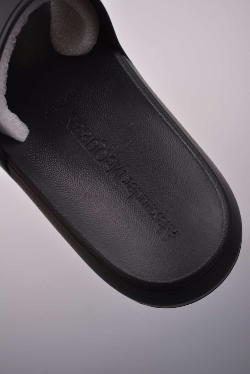 Alexander McQueen Slide 'Yellow' view