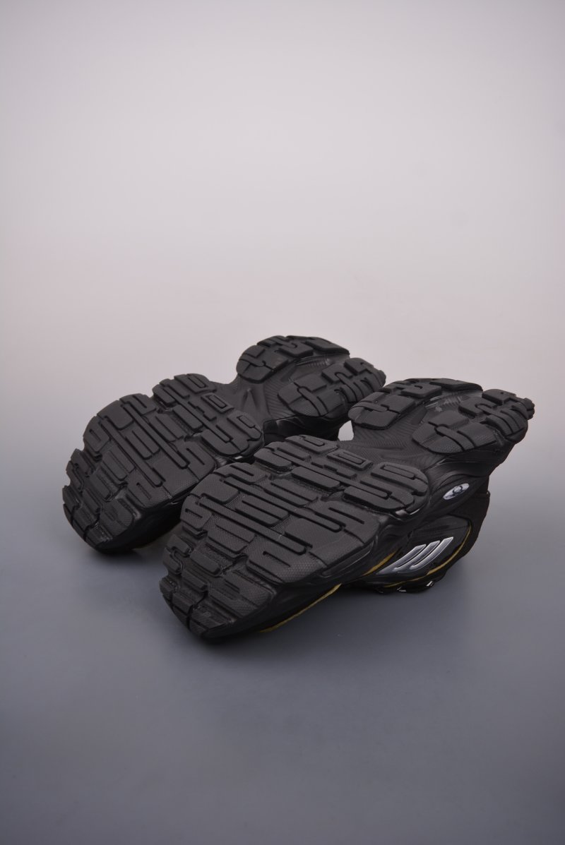 Balenciaga Cargo Sneaker 5XL 'Grey' view