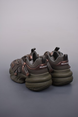 Balenciaga Sneaker 'Rose Pink / Black' view 11