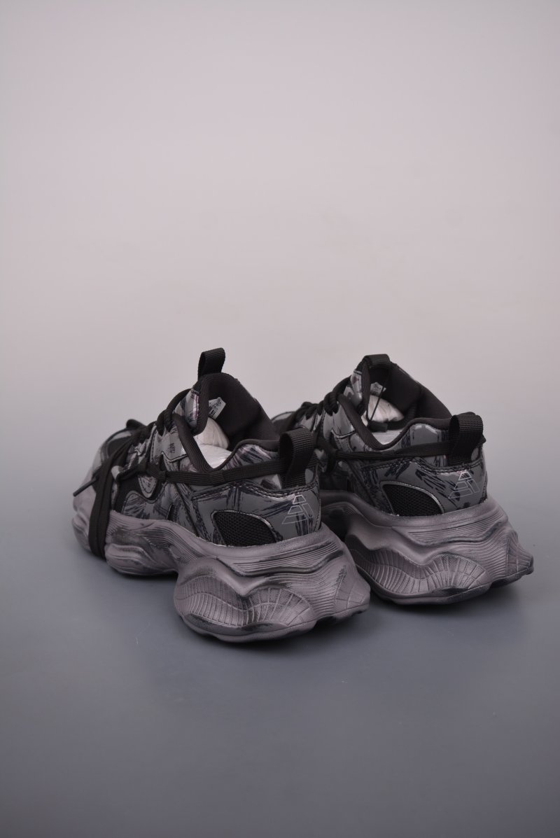 Balenciaga Sneaker 'Rose Pink / Black' view