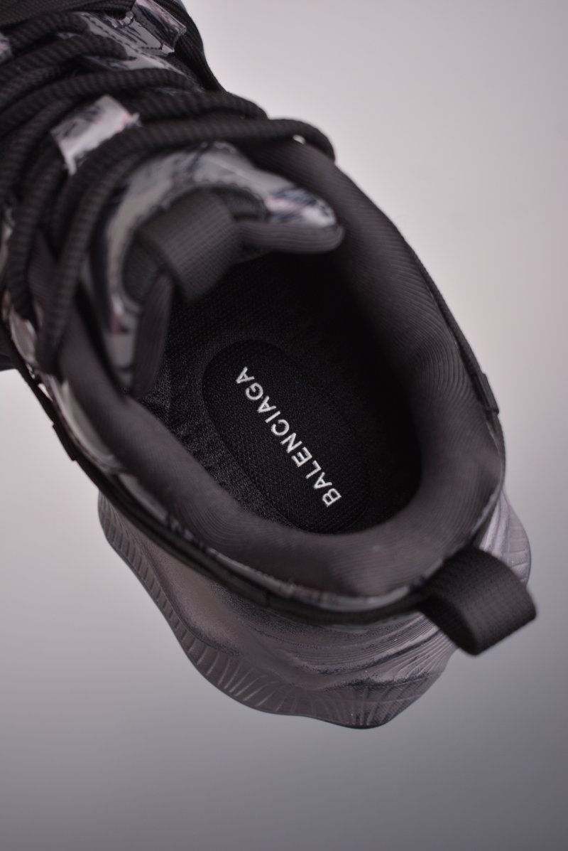 Balenciaga Sneaker 'Rose Pink / Black' view